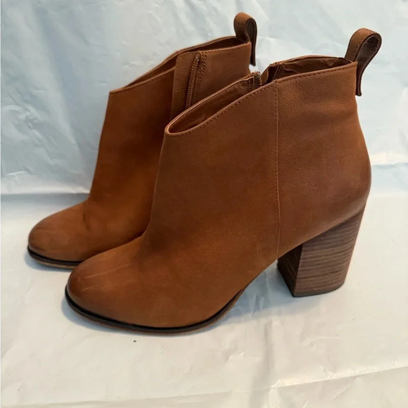 BP- Lance Leather Block Heel Bootie- Women’s Size 10 M- Color: Cognac - Picture 1 of 8